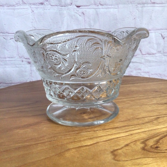 Vintage Duncan & Miller Glass Co. Sandwich Pattern Footed Bowl - Picture 4 of 7